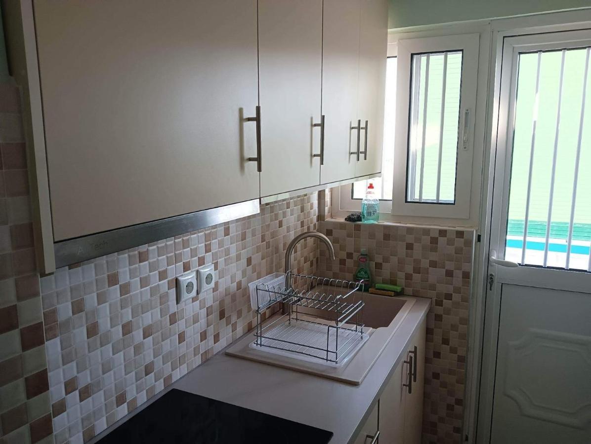 Apartment With Sea View 오로포스 외부 사진